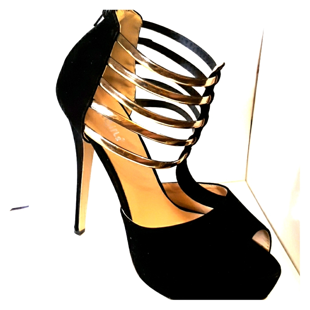 Zip up stilettos